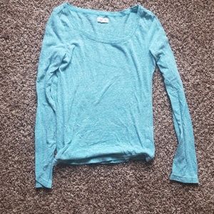 Long sleeve blue aerie shirt